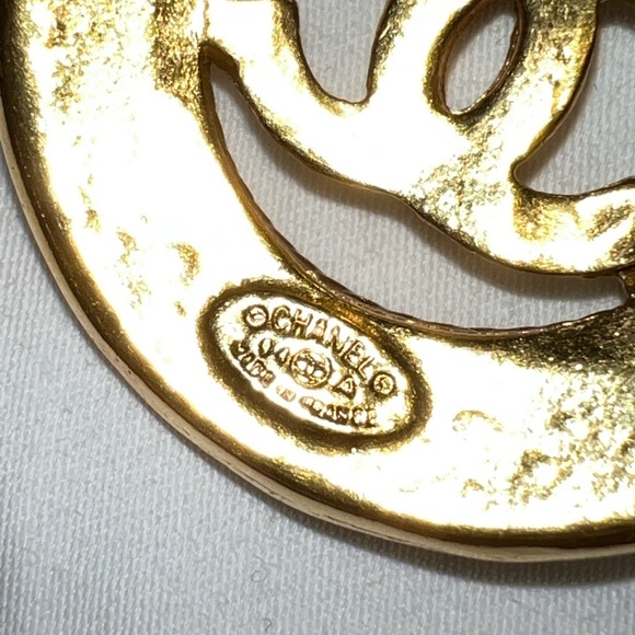 RARE💛Chanel💛Vintage Double Chain Medallion Belt - Picture 13 of 14